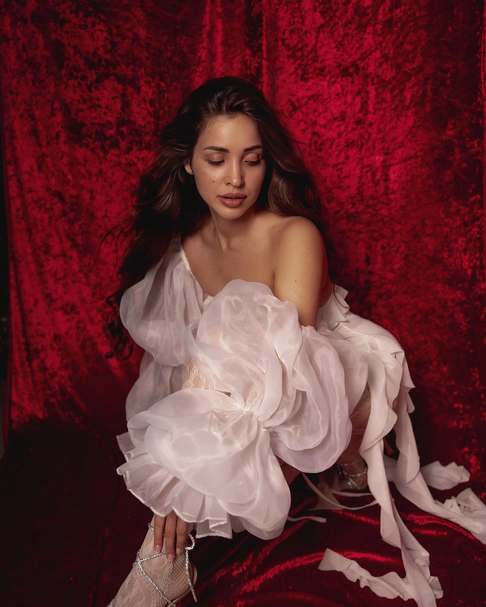 Мина эскорт в городе Астана